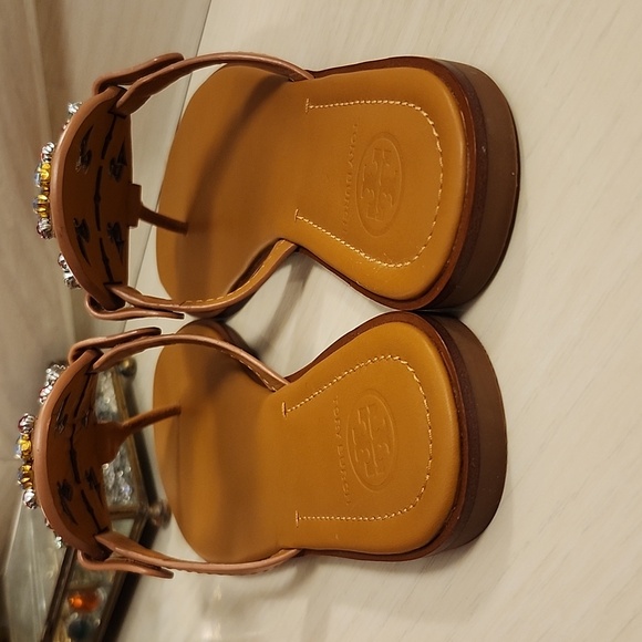 ●RARE● Crystal Millers by Tory Burch - Picture 6 of 11